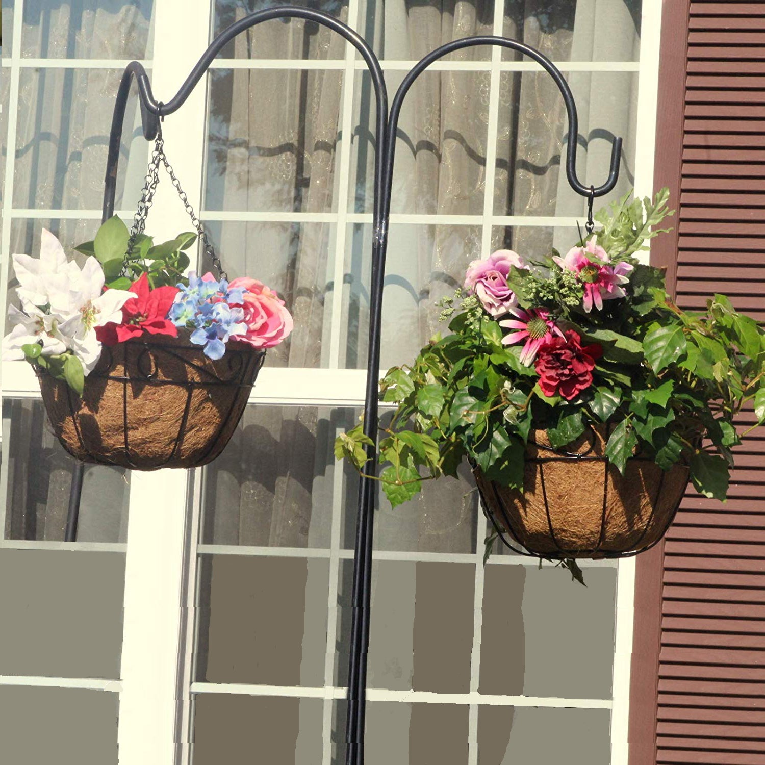 iron hanging plant holders Ashman Metal Hanging Planter Basket with Coco Coir Liner Round Wire Plant Holder Chain Porch Decor Flower Pots Hanger Garden Decoration Indoor Outdoor
