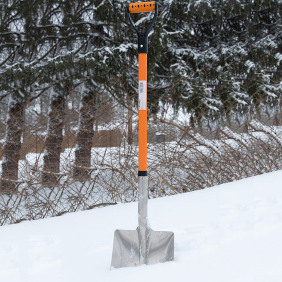 Ashman Snow Shovel with Large Scoop and Heavy Duty Handle (1 Pack)